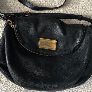 MARC JACOBS LARGE NATASHA CROSSBODY Gently Used!!